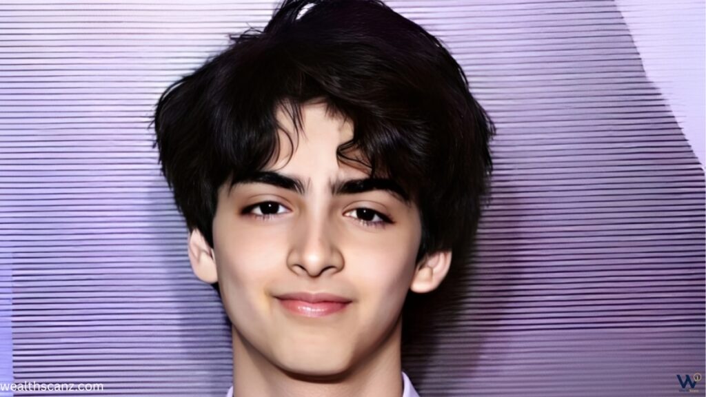 Hridhaan Roshan Height & Body Stats